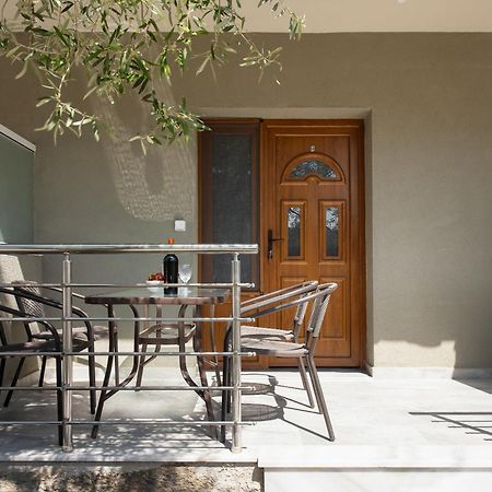Olivento Beach Front Suites Potos Ngoại thất bức ảnh