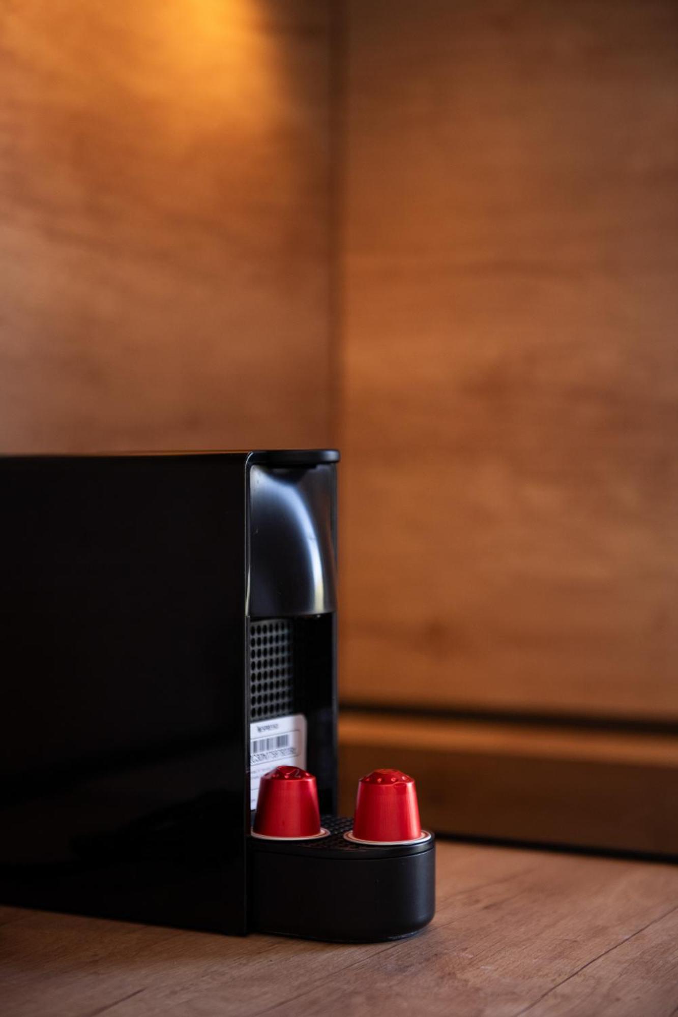 Olivento Beach Front Suites Potos Ngoại thất bức ảnh