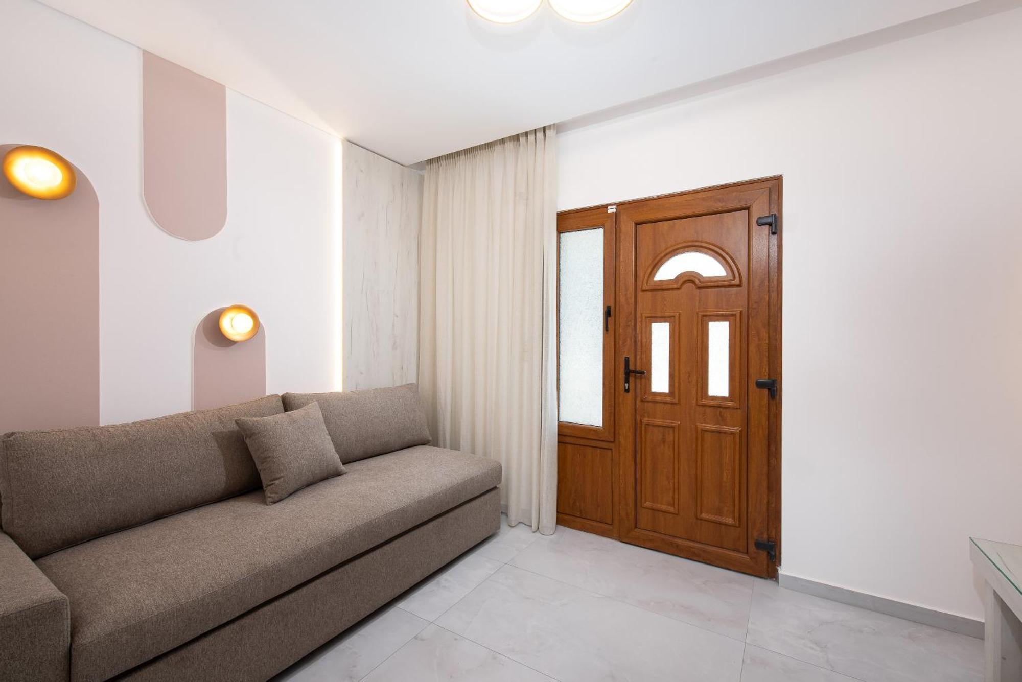 Olivento Beach Front Suites Potos Ngoại thất bức ảnh